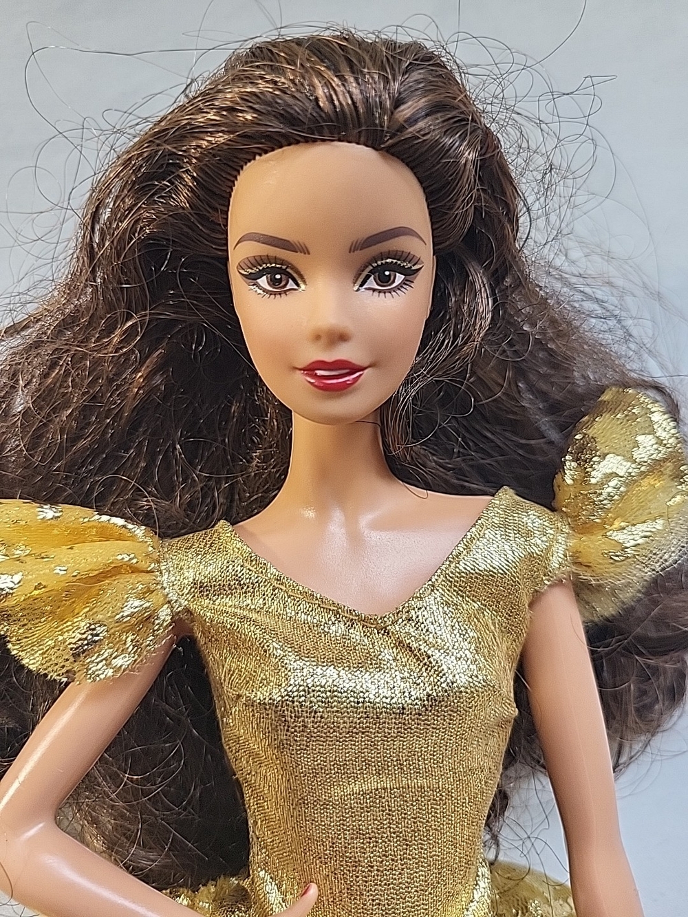 Mattel Barbie 2020 Happy Holidays Holiday Barbie Doll MODEL MUSE BRUNETTE